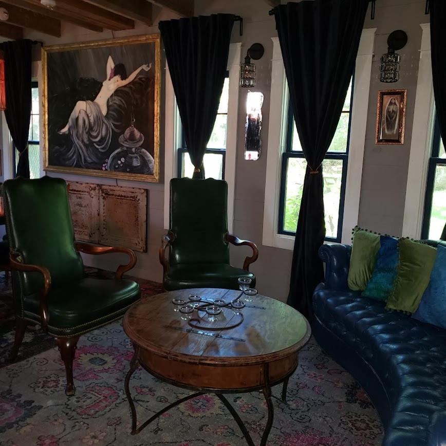 Cedar Oaks Inn Llc Dickinson Εξωτερικό φωτογραφία